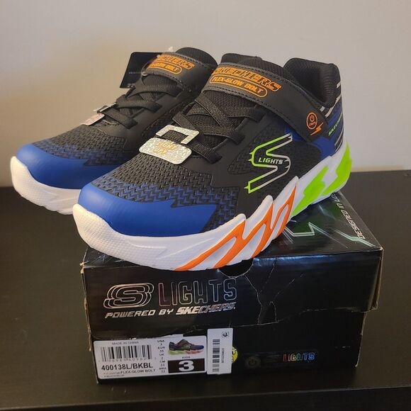 NEW Skechers Boys Size 3 Flex-Glow Bolt Light-Up Black & Blue Sneaker M3 NIB - Picture 8 of 9